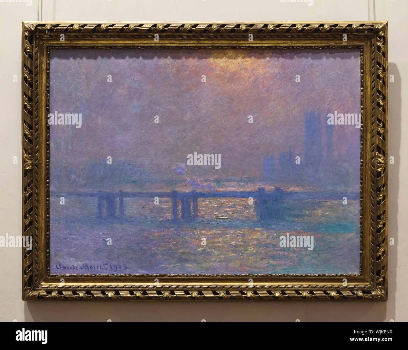 Gemälde "Charing Cross Bridge' von der Französischen impressionistischen Malers Claude Monet (1903) im Museum der Schönen Künste (Musée des Beaux-Arts de Lyon) in Lyon, Frankreich. Stockfoto