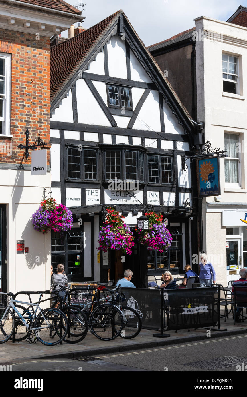 Winchester, Hampshire, UK die Eclipse Inn Pub oder öffentlichen Haus in Winchester, Hampshire, eine Kneipe, die bis 1640 zurückgehen und geglaubt. Stockfoto