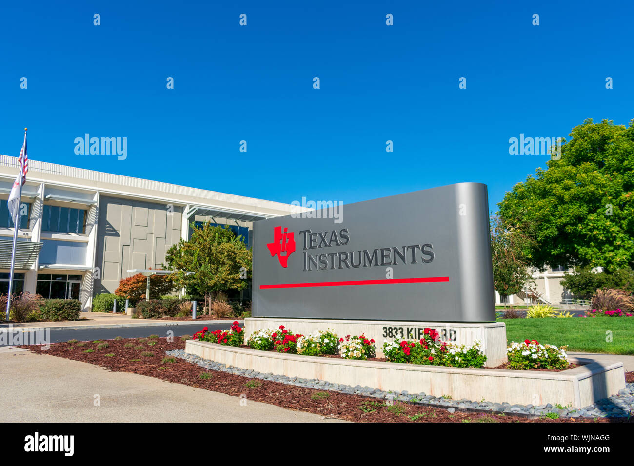 Texas Instruments Schild am Halbleiter Unternehmen im Silicon Valley, High-tech Hub der San Francisco Bay Area. Stockfoto