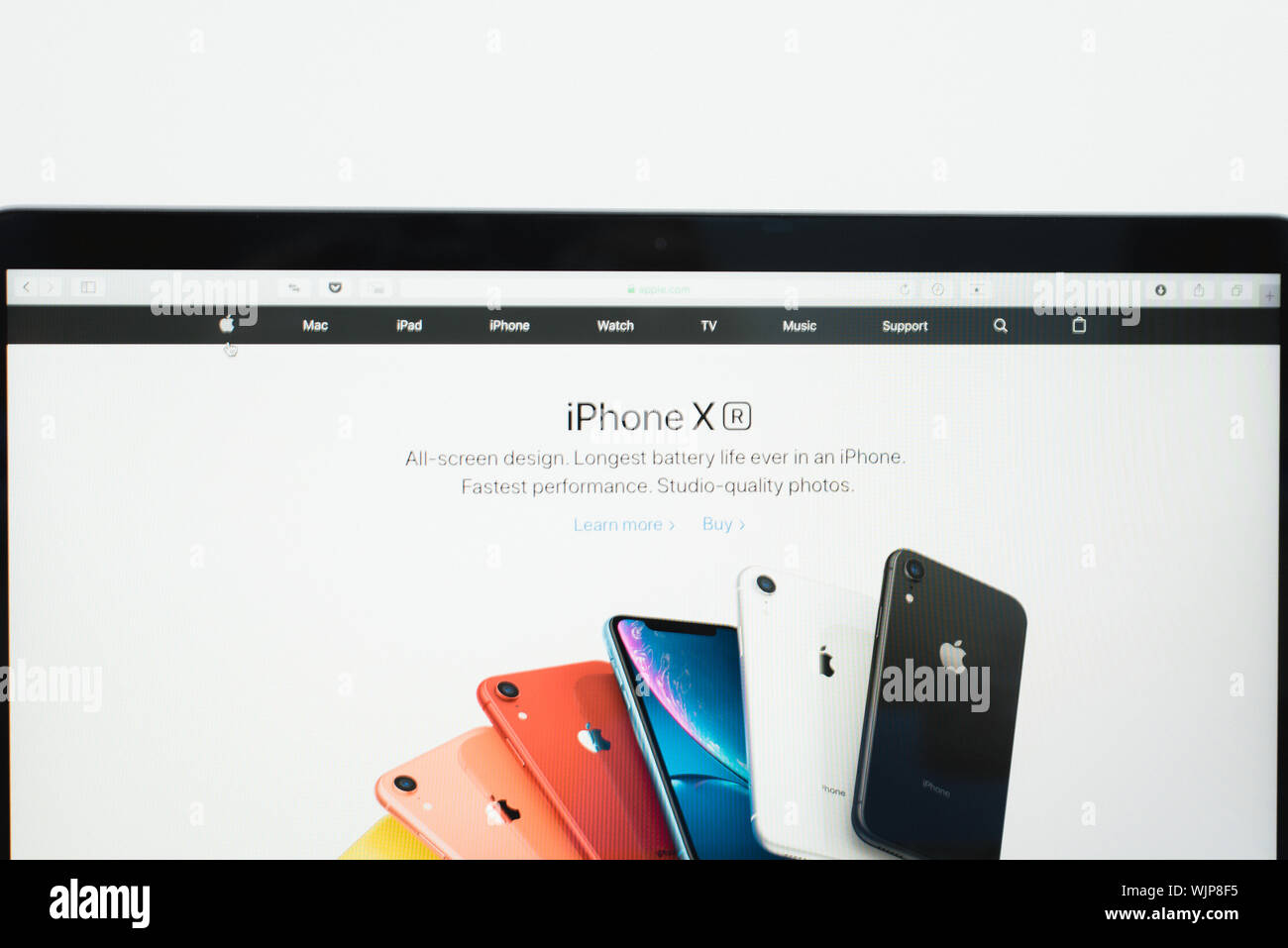 Samara, Russland - 25. Mai 2019: Startseite Apple Homepage. Apple Logo sichtbar Stockfoto