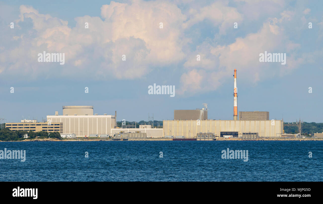 Waterford, Connecticut, USA, August 2019 - Dominion Mühlstein Kernkraftwerk, das größte Kernkraftwerk in New England siehe mehr Infos Stockfoto