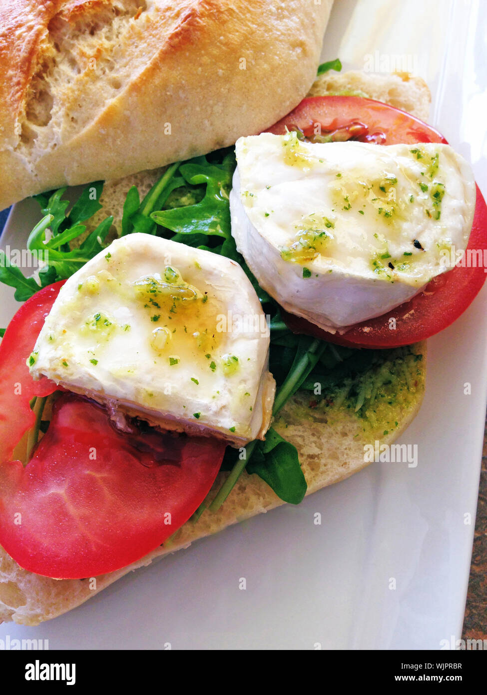 Nahaufnahme der Sandwich mit Tomate und Käse Stockfoto