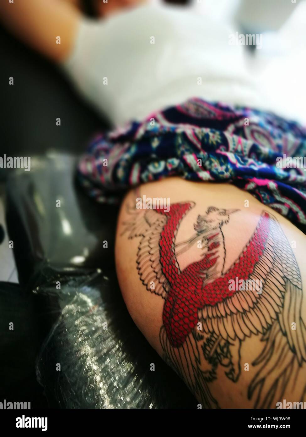 Frauen bein tattoos Tattoo Bein