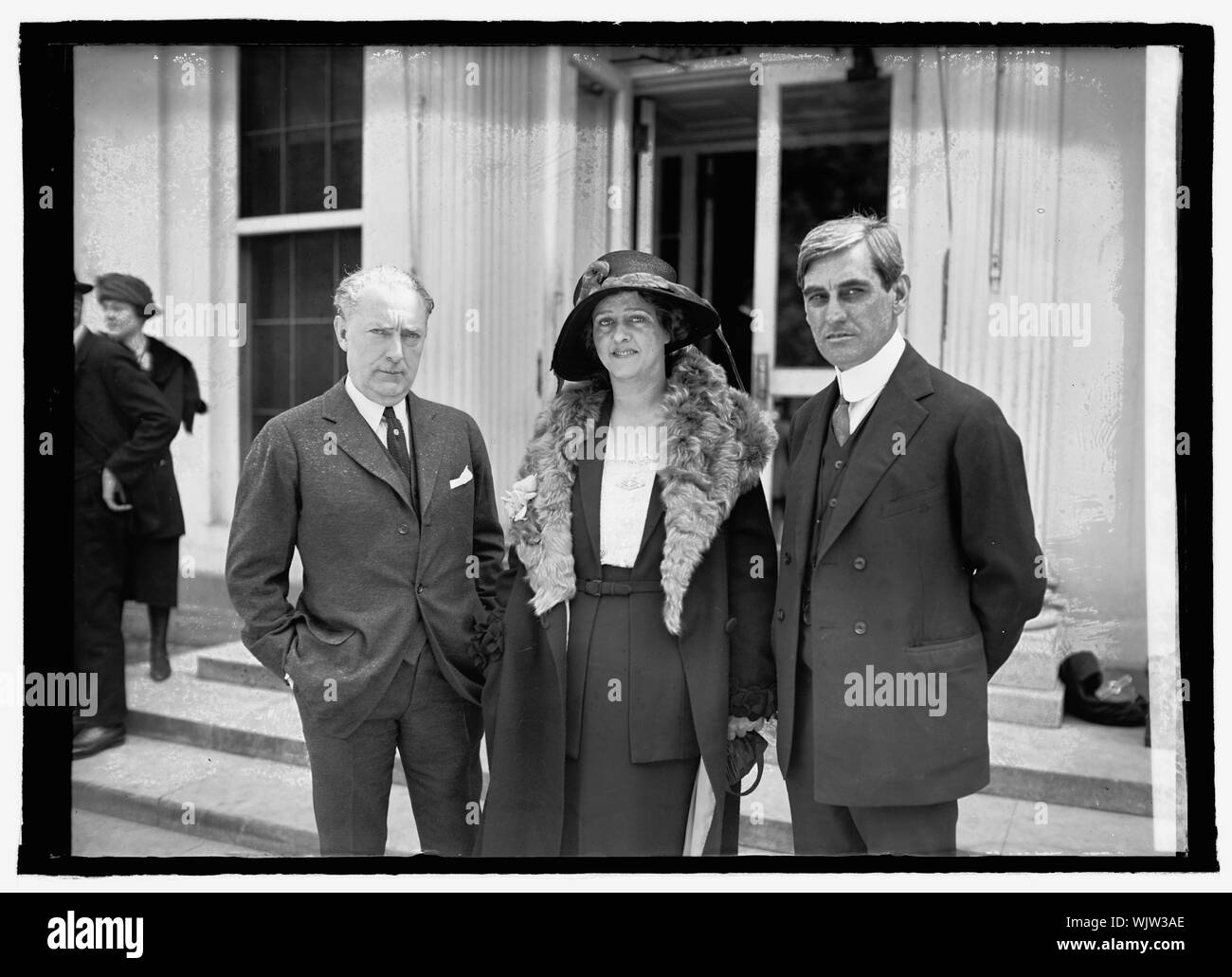 Howard Chandler Christie, Frau C. & Geo. Christian, 4/24/22. Stockfoto