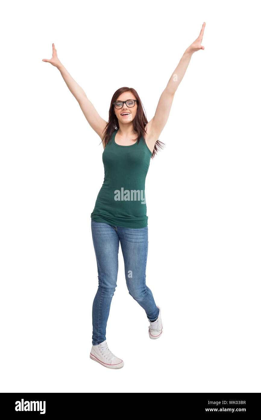 Fröhliche junge Frau mit Brille gestikulieren Stockfoto