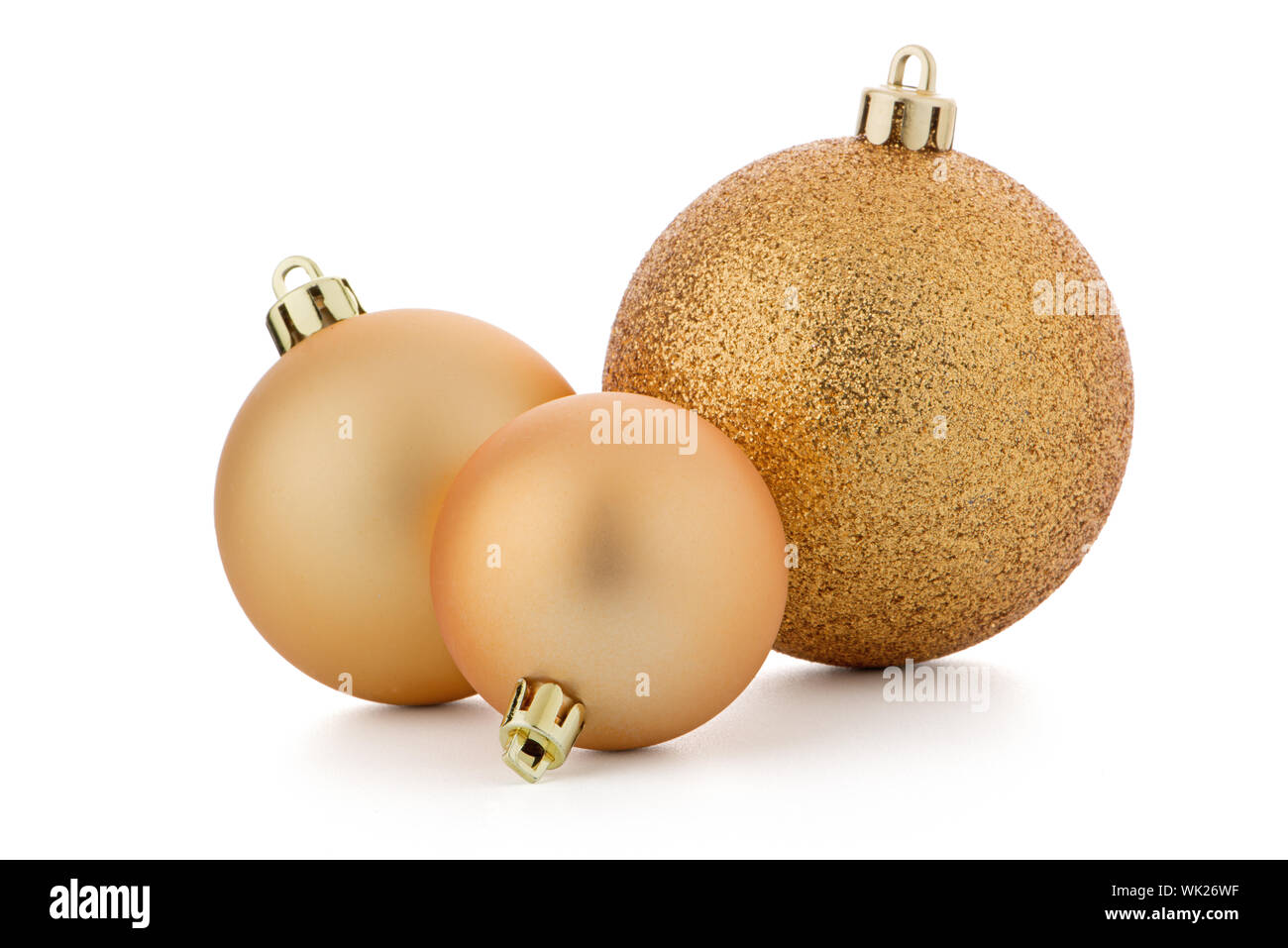 dekorative Weihnachtskugeln auf weißem Hintergrund. Stockfoto