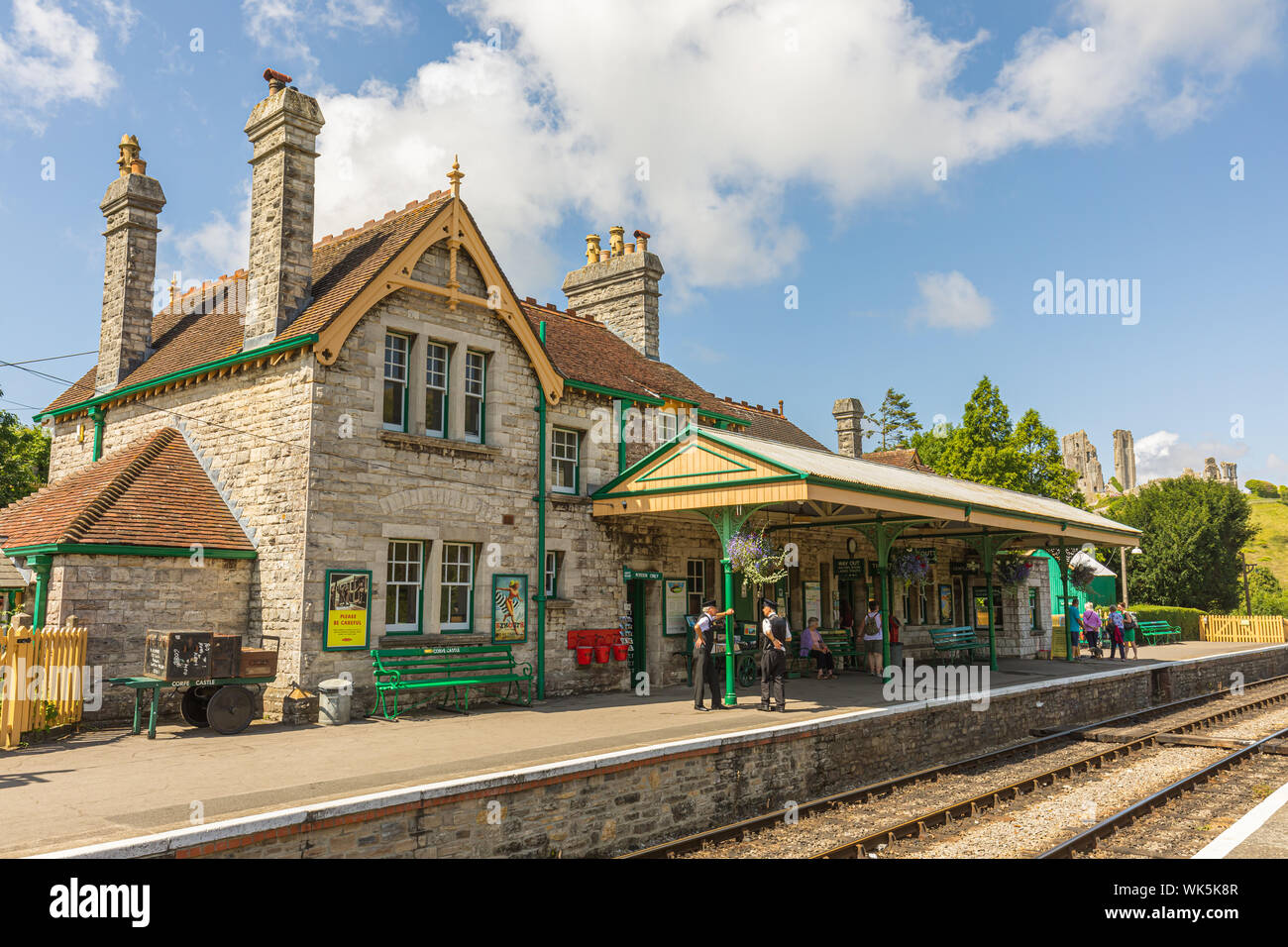 Corfe Castle Bahnhof ist ein Bahnhof im Dorf von Corfe Castle befindet sich in der englischen Grafschaft Dorset. Stockfoto