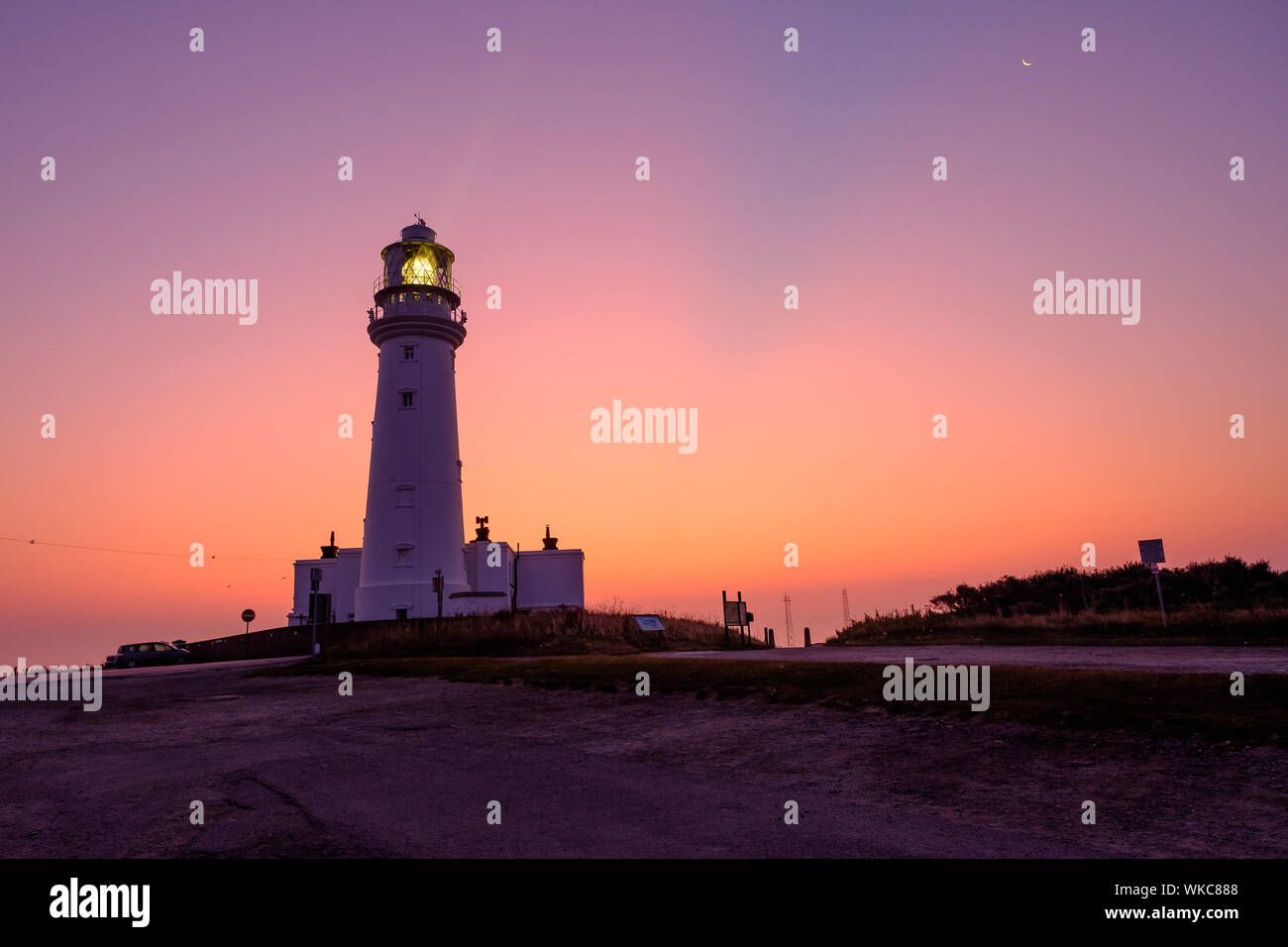 Sonnenaufgang am Strand von Flamborough Head Stockfoto