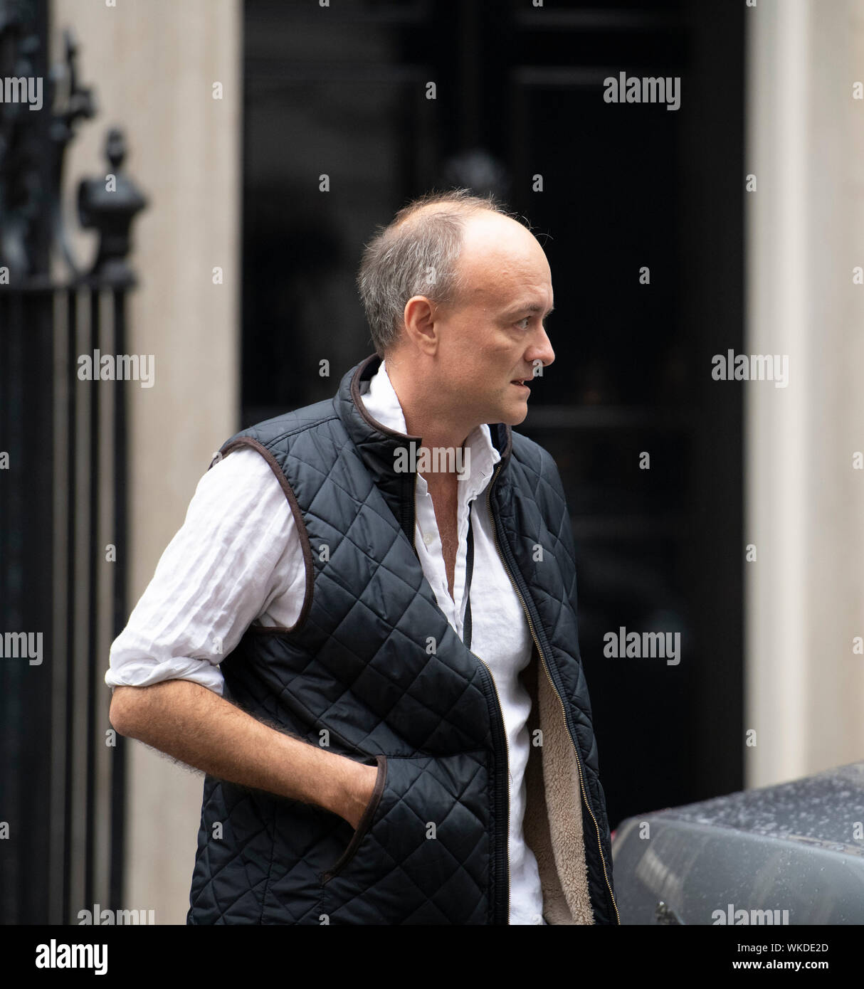 Downing Street, London, UK. 4. September 2019. PM Boris Johnson's Top politischer Berater Dominic Cummings hinterlässt keine 10 wöchentliche Prime Minister Fragen im Parlament zu besuchen. Credit: Malcolm Park/Alamy Leben Nachrichten. Stockfoto