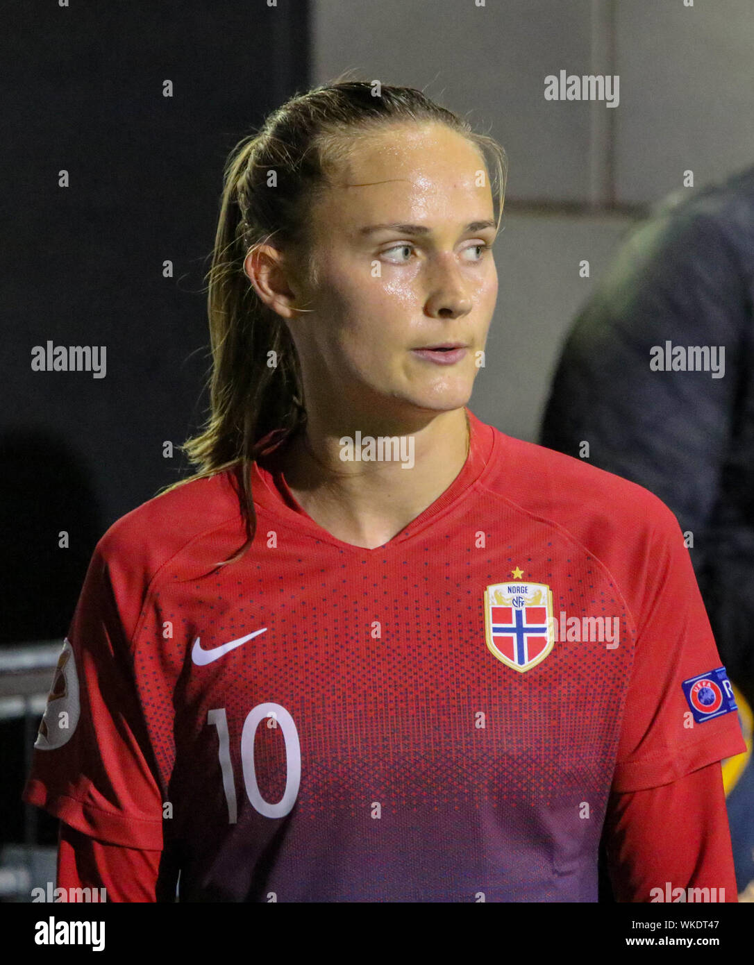 Seaview Stadion, Belfast, Nordirland, Vereinigtes Königreich. 30. August 2019. Die UEFA Euro 2021 Qualifier: Nordirland (grün) v Norwegen. Caroline Graham Hansen zählte ein Hattrick für Norwegen.. Credit: David Hunter/Alamy Leben Nachrichten. Stockfoto