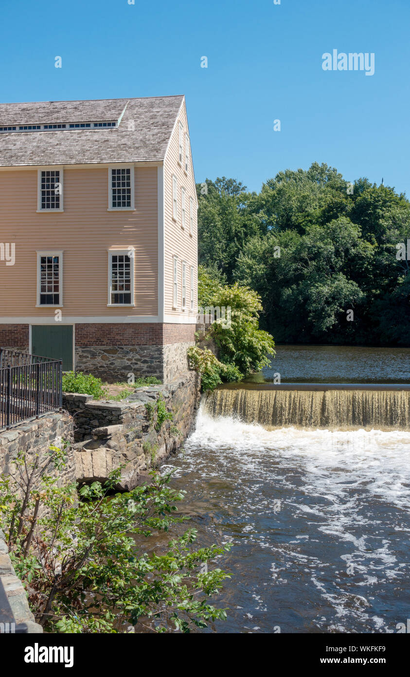 Damm Slater Mill Historic Site Textil ein arkwright System baumwollspinnerei Museum Attraktion auf der Blackstone River in Pawtucket, Rhode Island Stockfoto