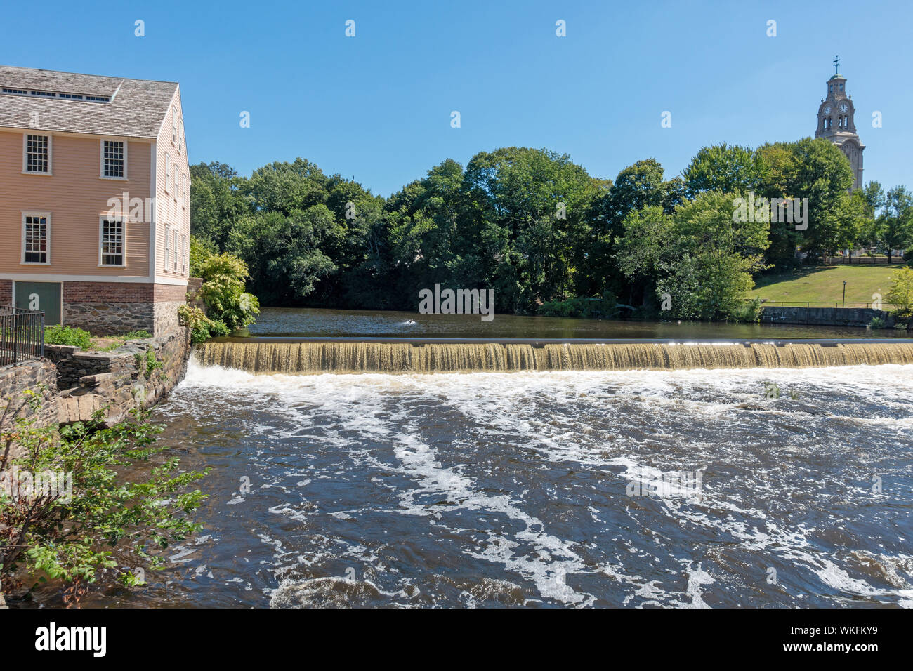 Slater Mill Historic Site Damm auf der Blackstone River in Pawtucket, Rhode Island Stockfoto