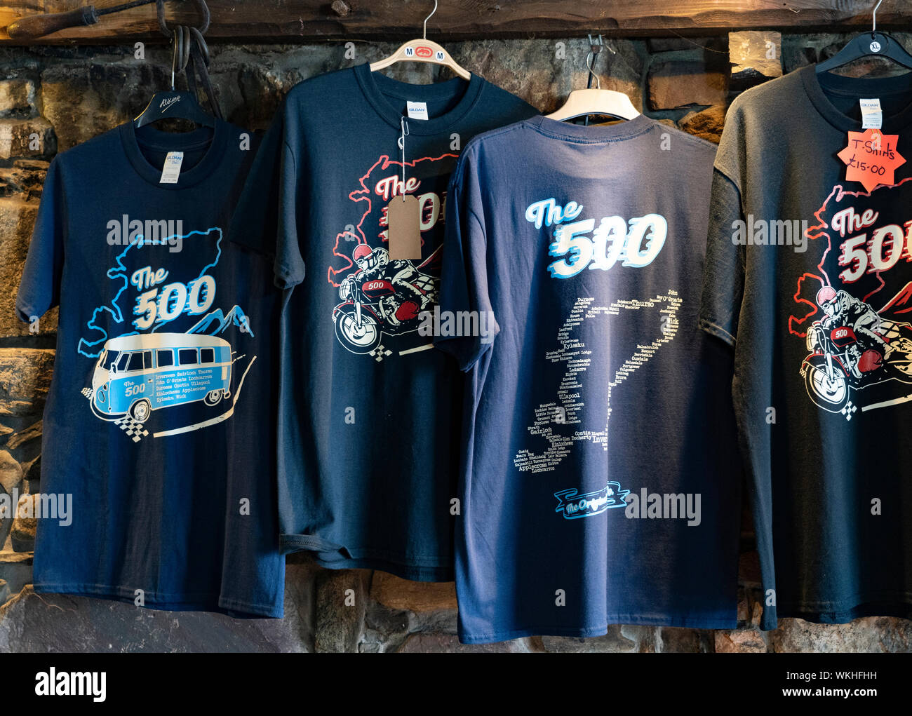 Souvenirs zum Verkauf im Hotel an der Nordküste 500 touristische fahrende Route im Norden von Schottland, Großbritannien Stockfoto