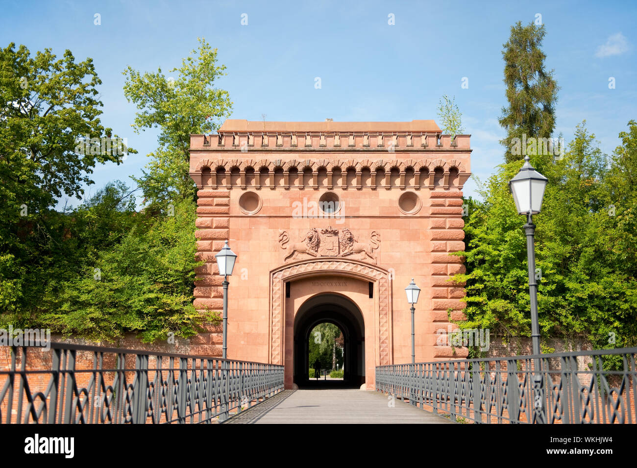 Eingang form Germersheim Weißenburg Gate mit Brücke Stockfoto