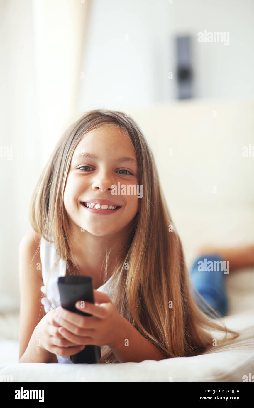 8 jahre alt -Fotos und -Bildmaterial in hoher Auflösung – Alamy