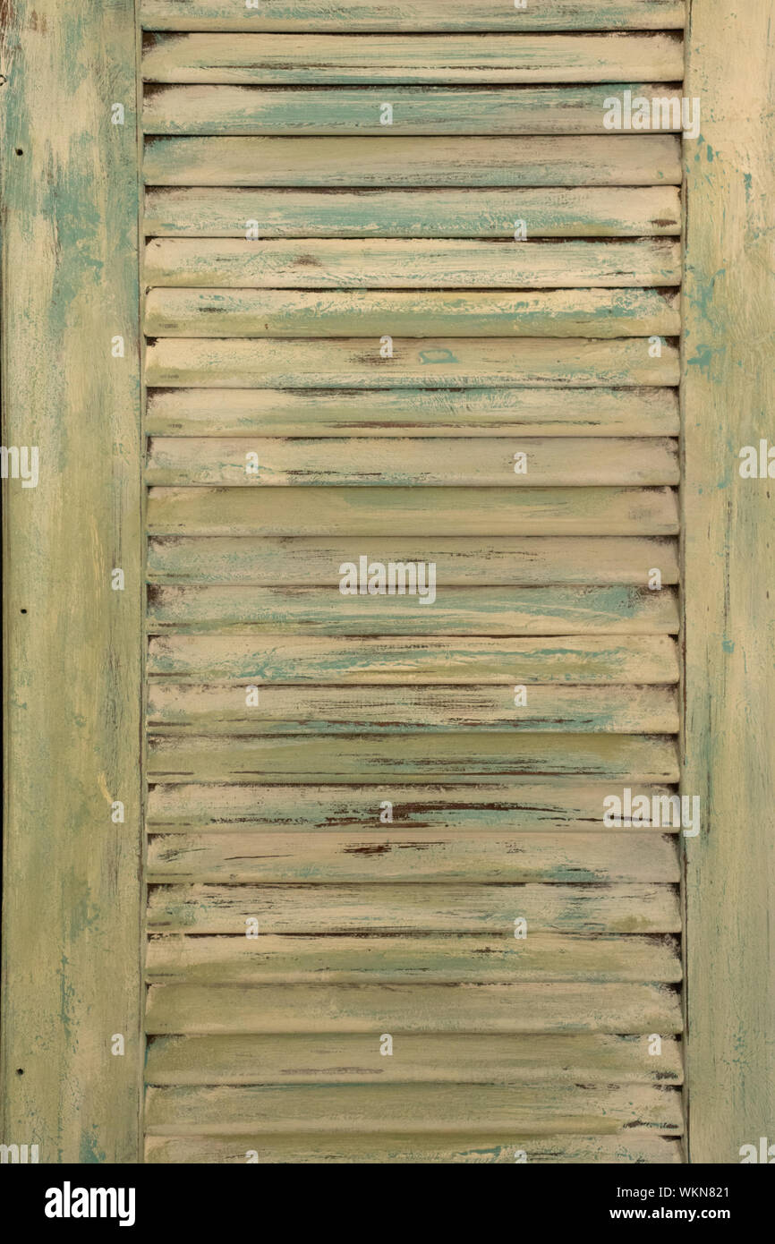 Lamella Tür aus Holzlatten Stockfoto