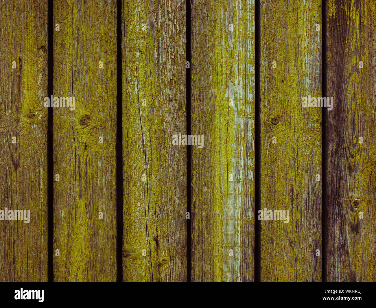 Alte bemalte Holzbretter mit abblätternder Farbe, Holz- wand Stockfoto