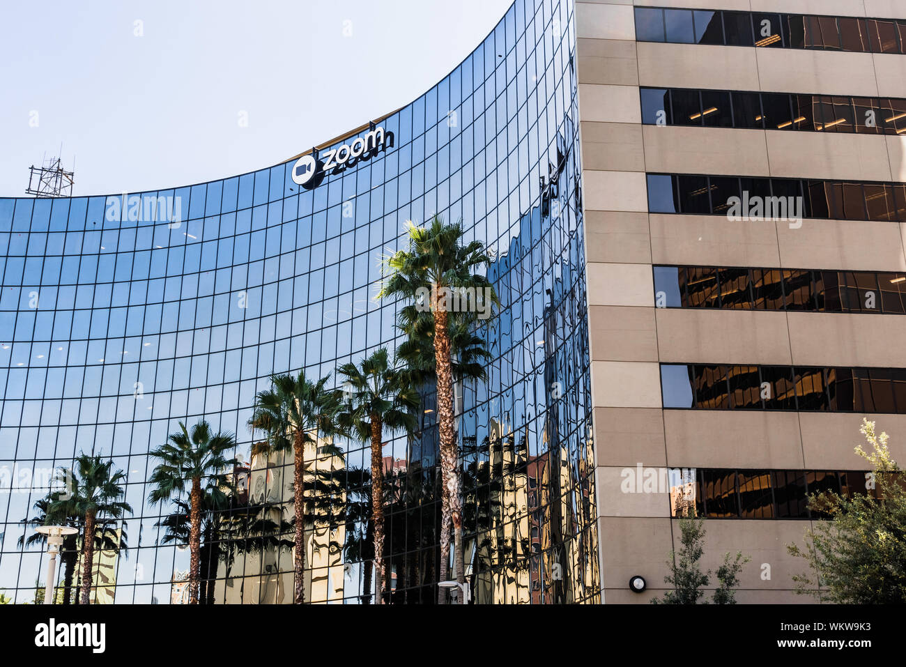 September 3, 2019 San Jose/CA/USA - Zoom Hauptsitz im Silicon Valley; Zoom Video Communications ist ein Unternehmen, das Remote con Stockfoto
