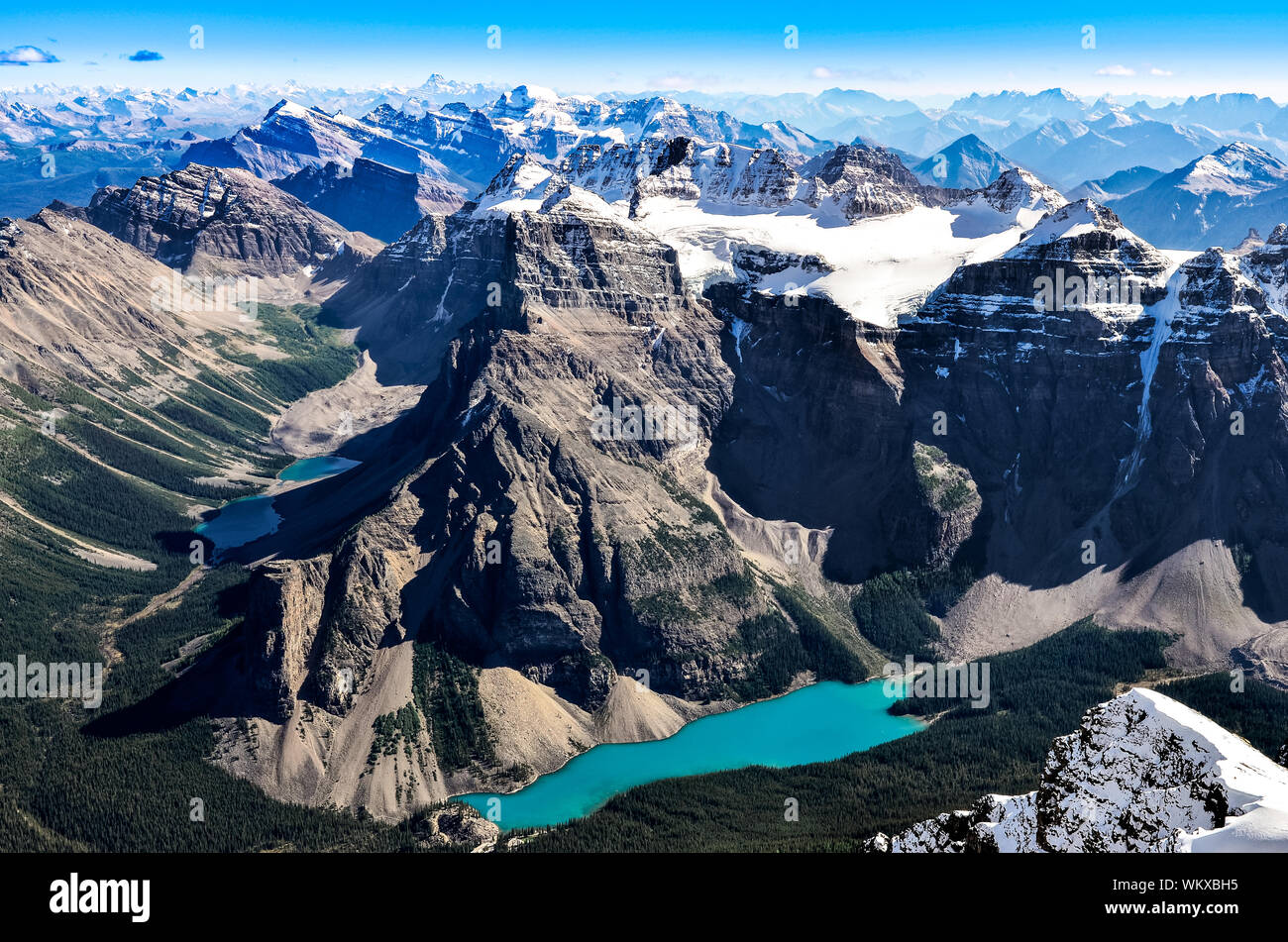 Gebirge-Blick vom Mt Tempel mit Moraine Lake, Banff, Rocky Mountains, Alberta, Kanada Stockfoto