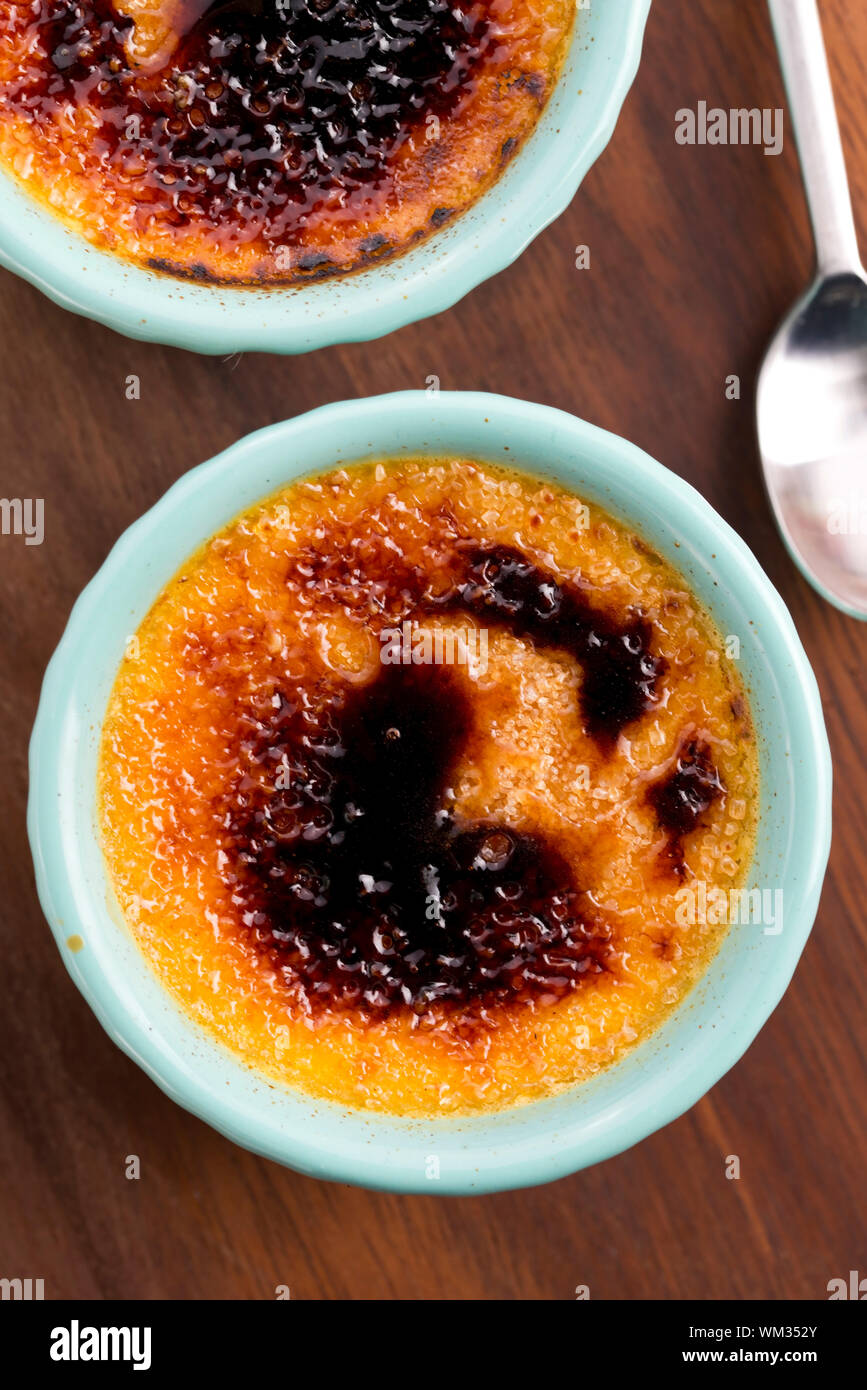 Französische Dessert - Creme Brulee verbrannt Creme Stockfoto