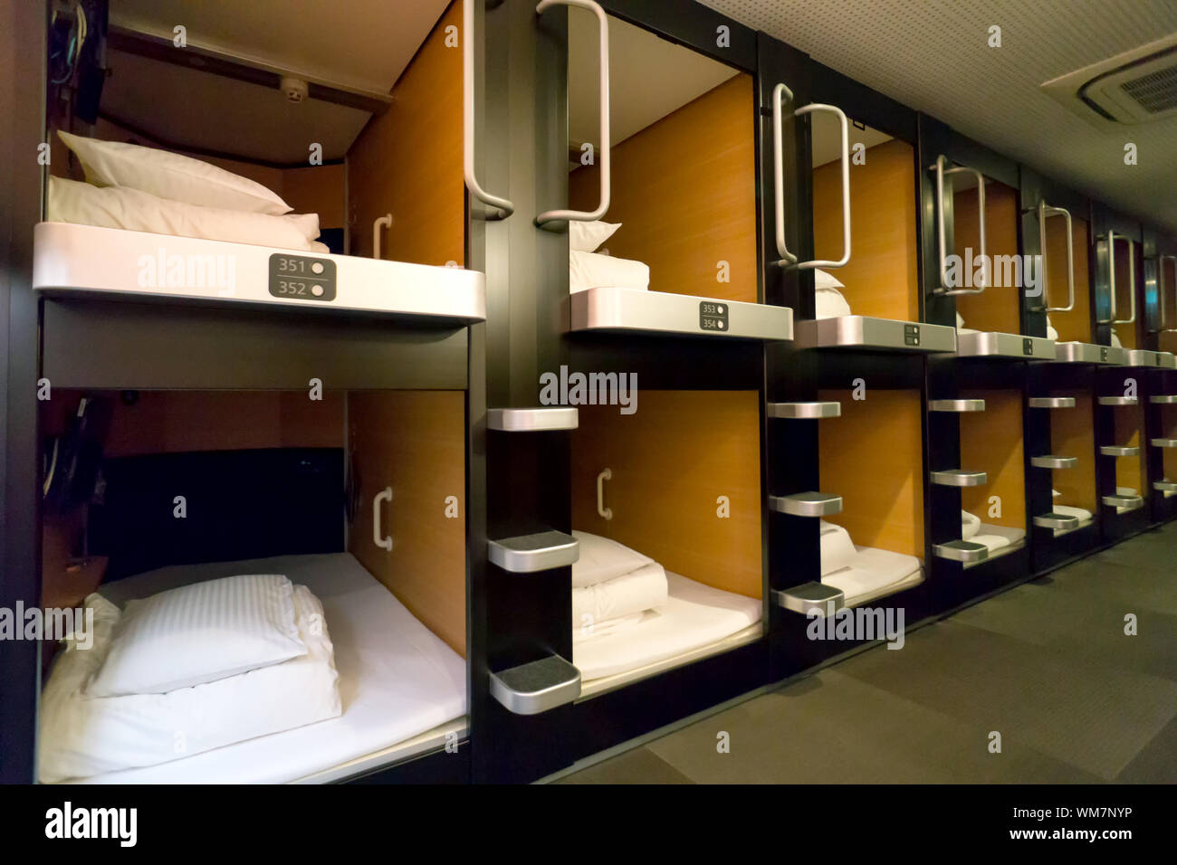 Japanischen Capsule Hotel, Tokio, Japan Stockfoto