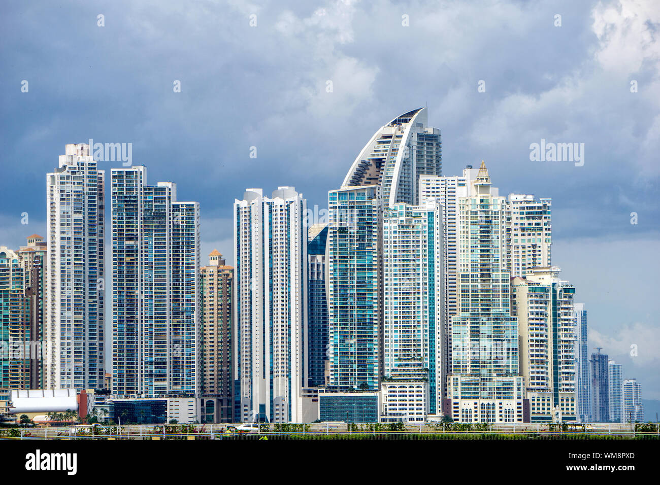 Panama City, Panama Skyline aus über die Bucht Stockfoto