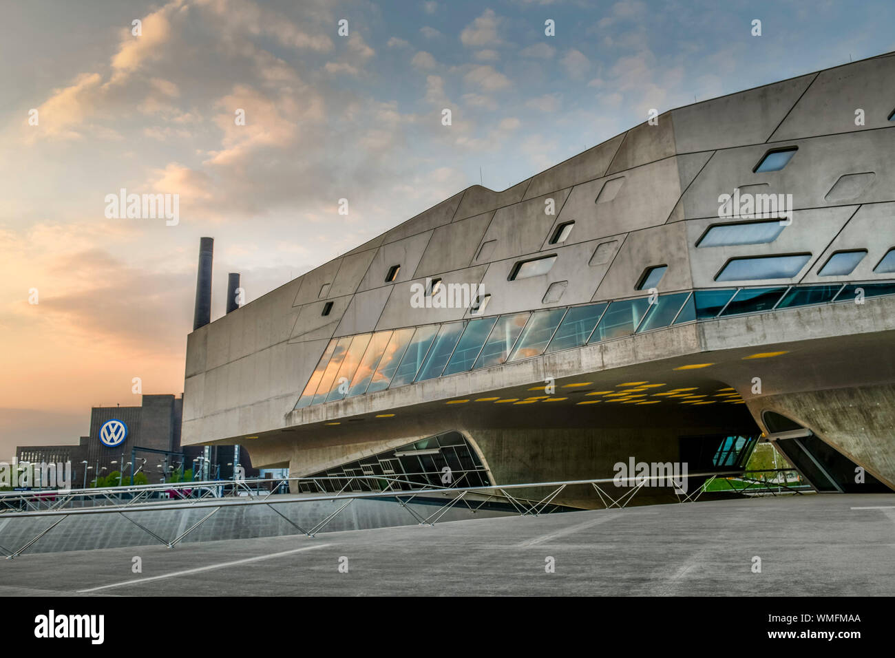 Wissenschaftsmuseum Phaeno, VW-Kraftwerk, Wolfsburg, Niedersachsen, Deutschland Stockfoto