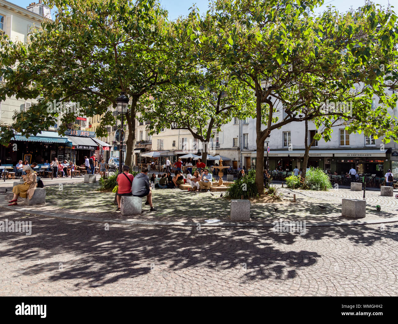 Place de la Contrescarpe in Paris Stockfoto