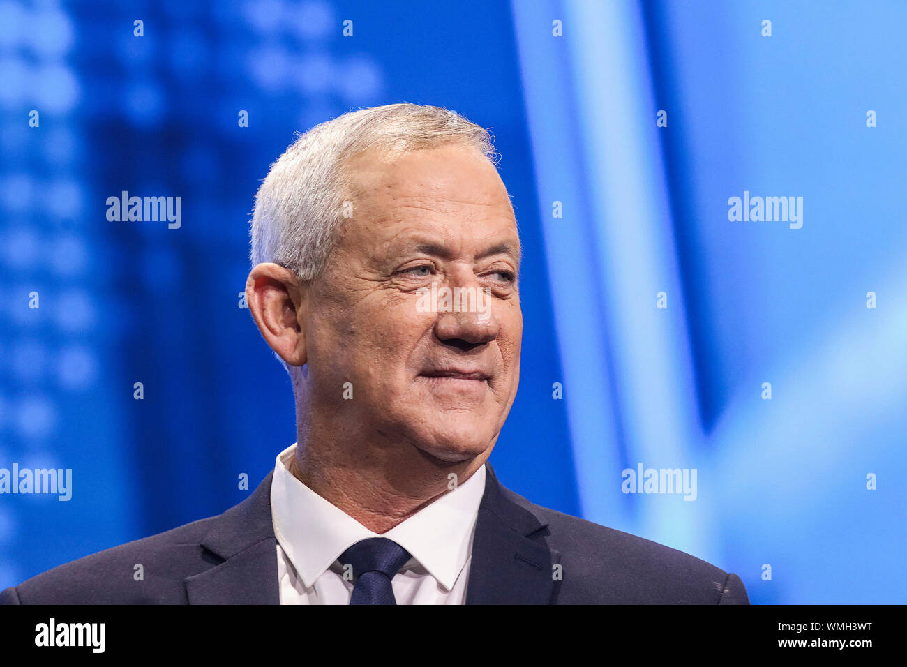 05. September 2019, Israel, Tel Aviv: Führer der Israelischen Blaue und Weiße Partei und ehemaliger IDF Stabschef, Benny Gantz, nimmt an den Kanal 12 Nachrichten Konferenz in Tel Aviv. Foto: Ilia Yefimovich/dpa Stockfoto