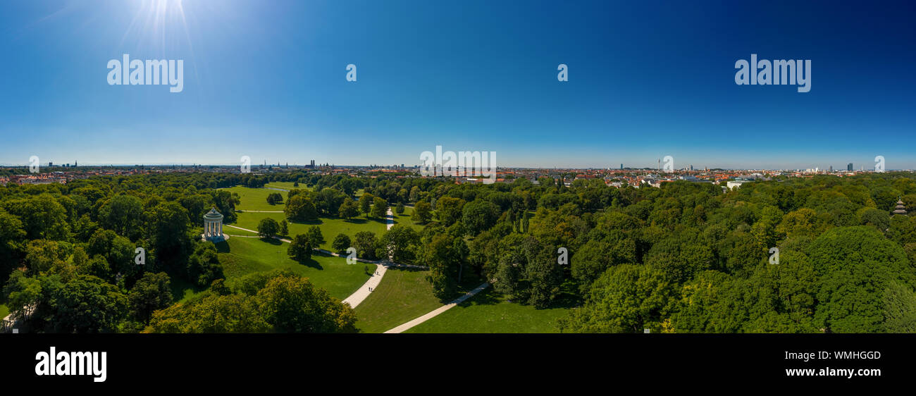 Munchen Englischer Garten Als Ein Panorama Von Oben Stockfoto