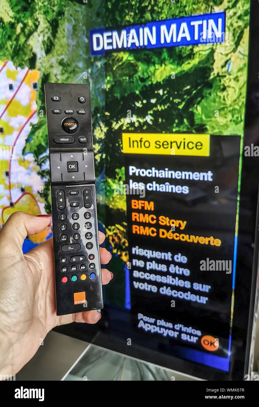 ORANGE ist, schneiden Sie das TV-Signal auf BFM-TV Stockfoto