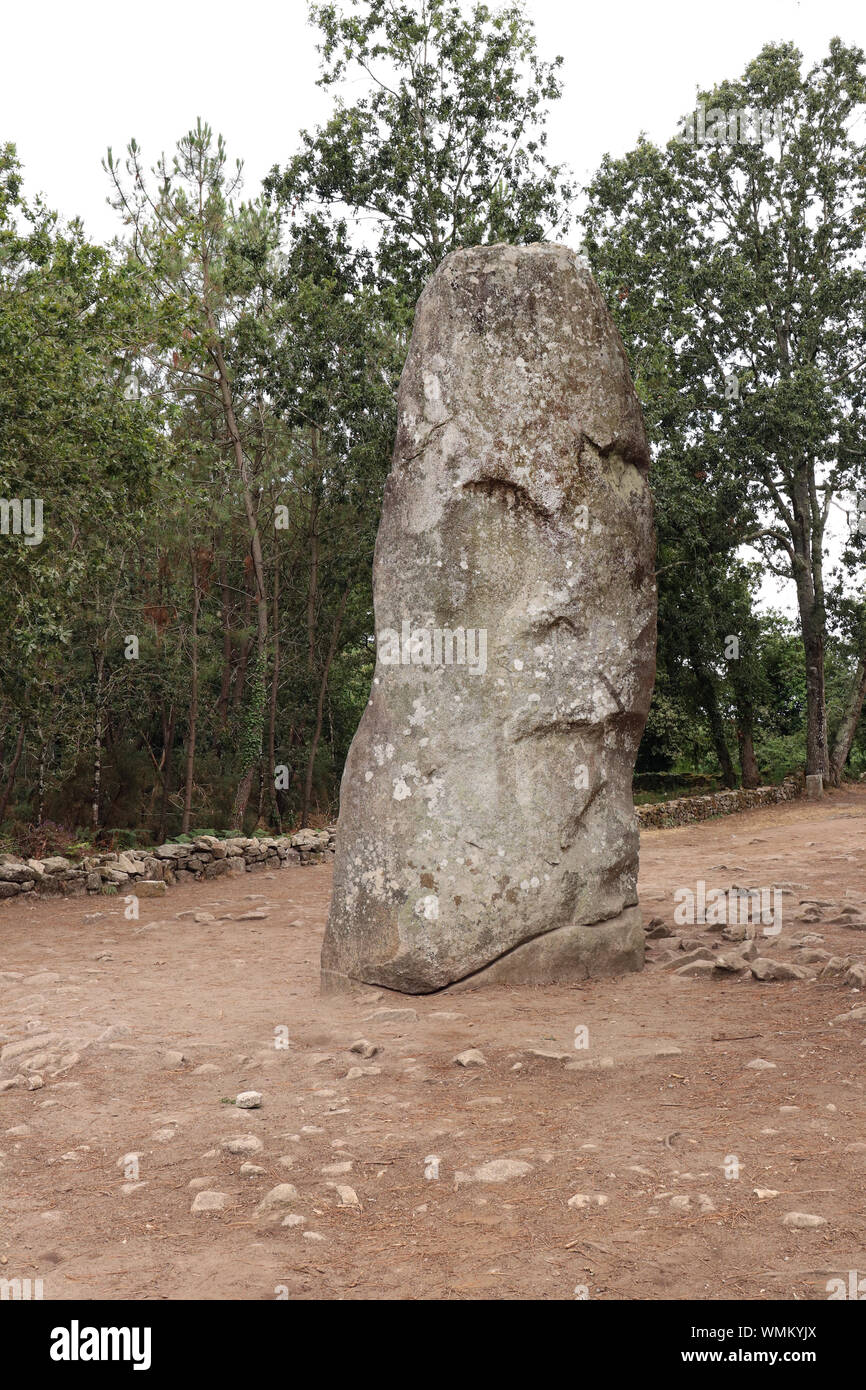 Geant du Manio-Riese der Manio - der größten Menhire in Carnac Stockfoto