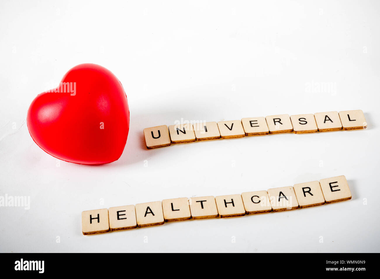 Healthcare Konzept ein Herz und die Meldung universal Healthcare Stockfoto