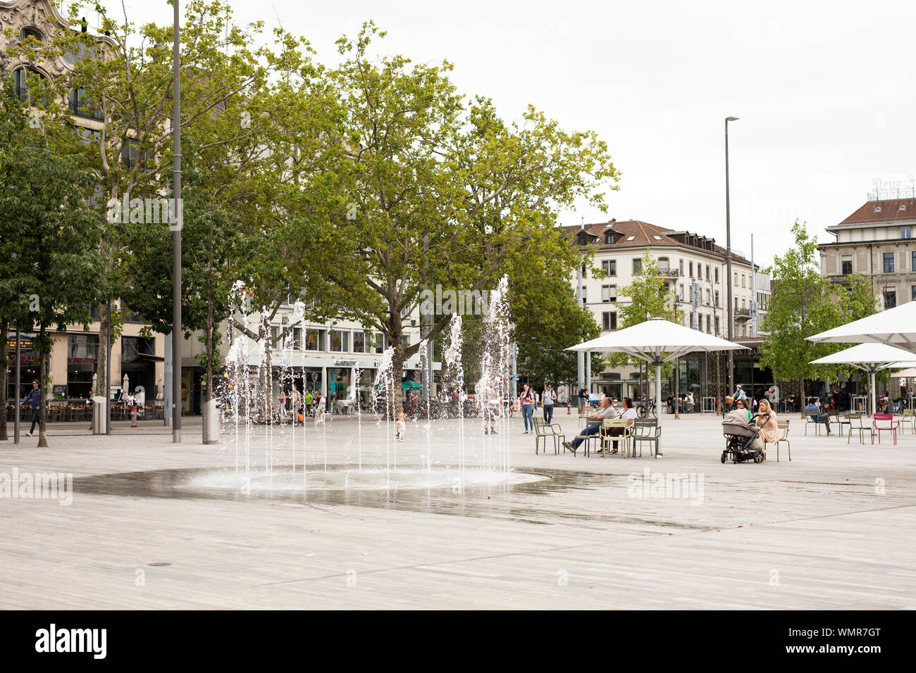 Opernhaus zurich -Fotos und -Bildmaterial in hoher Auflösung – Alamy