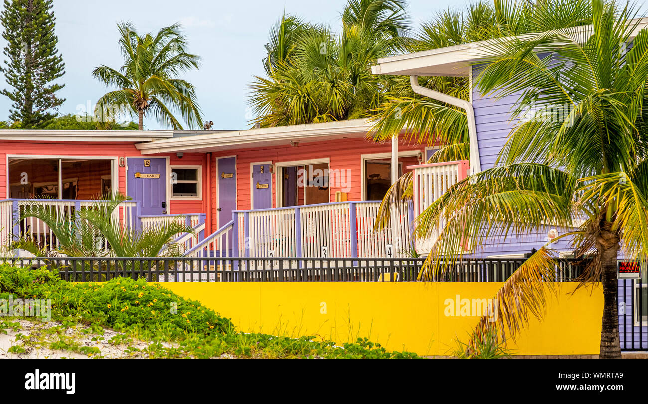 Details der bunten Gebäude in Fort Myers Beach, Florida Stockfoto