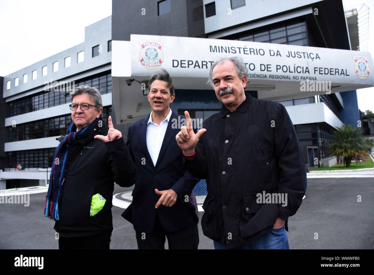 Curitiba, Brasilien. 05 Sep, 2019. Präsidentschaft Fernando Hd und ehemalige Bildungsminister Aloizio MercMercadante besucht auch Lula am Donnerstag. Credit: Everson Bressan/FotoArena/Alamy leben Nachrichten Stockfoto