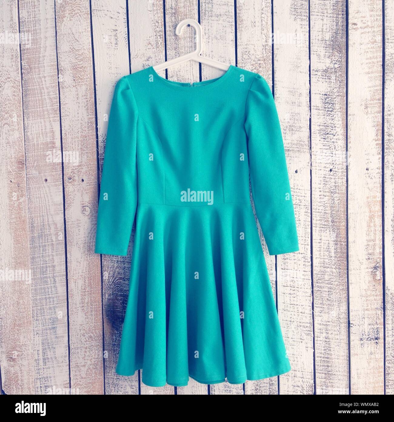 Türkis Farbenes Kleid Türkis Farbenes Kleid