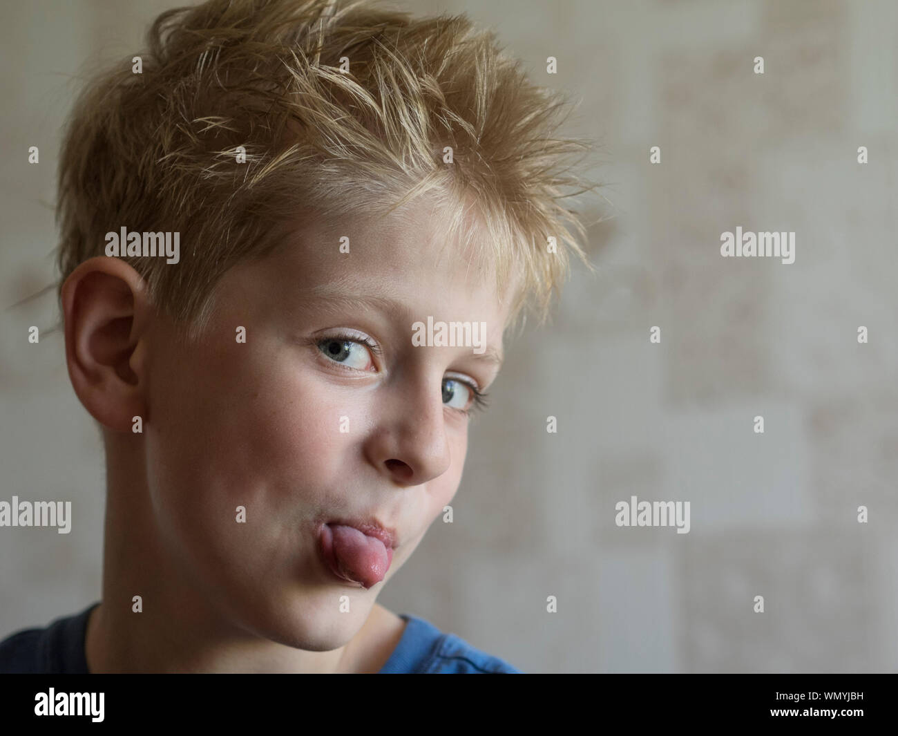 Close-up Portrait von Funny Boy Stockfoto
