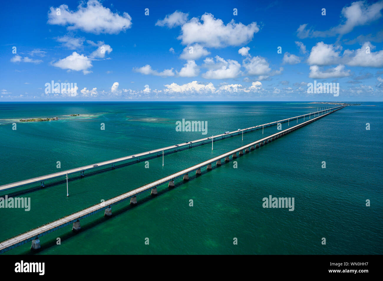 Luftaufnahme von Seven Mile Bridge in Florida Keys, USA Stockfoto