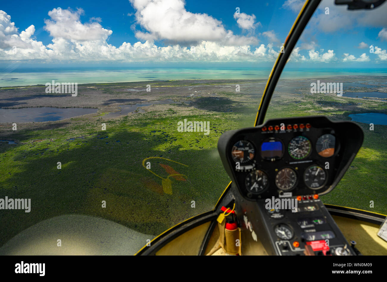 Blick durch die Cockpit-fenster von Everglades National Park, Florida, USA Stockfoto
