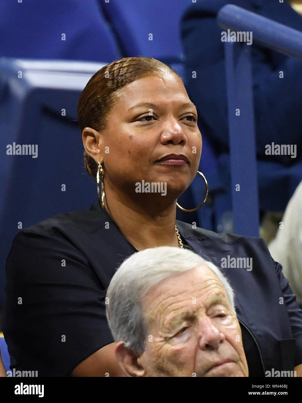 Flushing NY, USA. 05 Sep, 2019. Queen Latifah ist gesehen, Serena Williams Vs Elina Svitolina während Halbfinale der Frauen Finale am Arthur Ashe Stadium am USTA Billie Jean King National Tennis Center am 5. September 2019 in Flushing Queens. Credit: Larry Marano © 2019 Quelle: MPI04/Medien Punch/Alamy leben Nachrichten Stockfoto