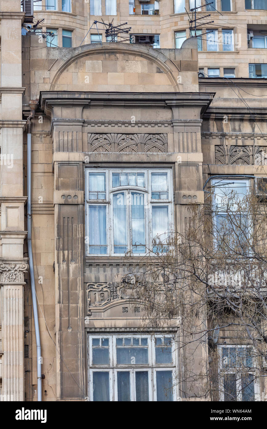Jugendstil vintage Apartment Gebäude, Baku, Aserbaidschan Stockfoto