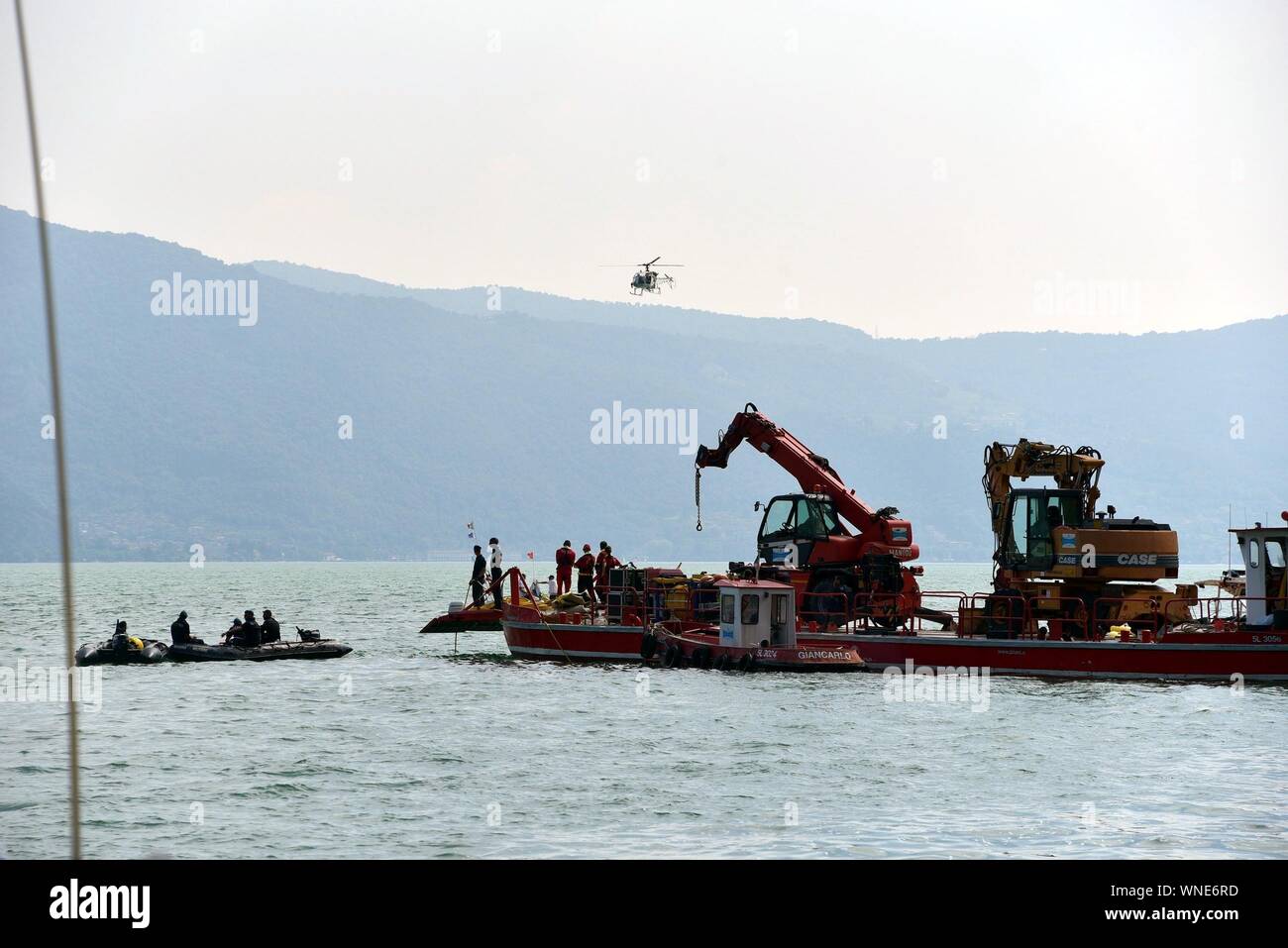 Tavernola Bergamasca Auto Recovery mit einer Leiche im Inneren, wird vermutet von Rosario Tilotta zu sein, von der Marine (Foto Papini/Fotogramma, Tavernola - 2019-09-06) p.s. La foto e 'utilizzabile nel rispetto del contesto in Cui e' Stata scattata, e senza intento diffamatorio del decoro delle Persone rappresentate Stockfoto