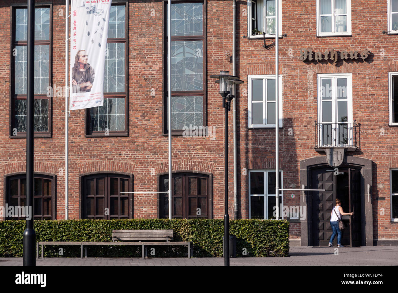 Rathaus im Stadtpark von Dinslaken Stockfoto