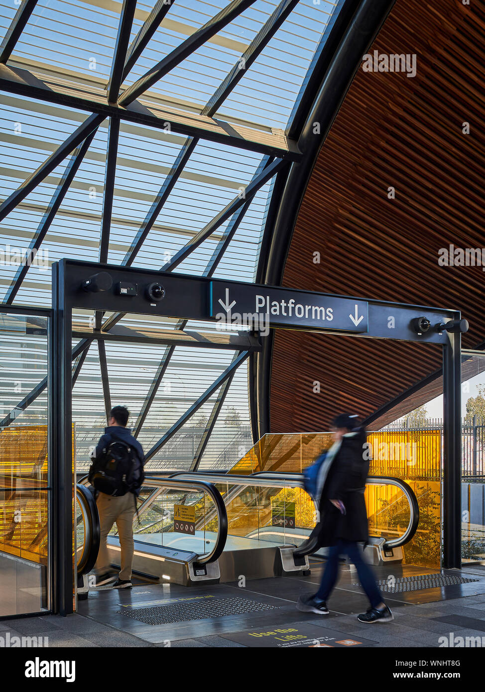 Station Interieur. North West U-Bahnhöfe, Sydney, Australien. Architekt: HASSELL, 2019. Stockfoto