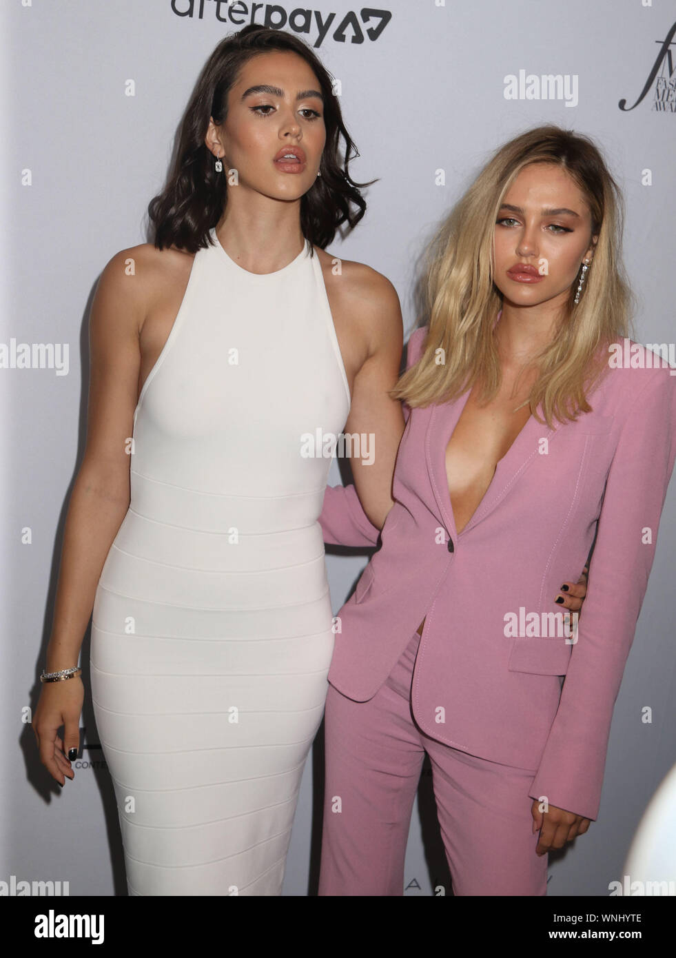 Delilah Hamlin And Amelia Hamlin Stockfotos Und Bilder Kaufen Alamy