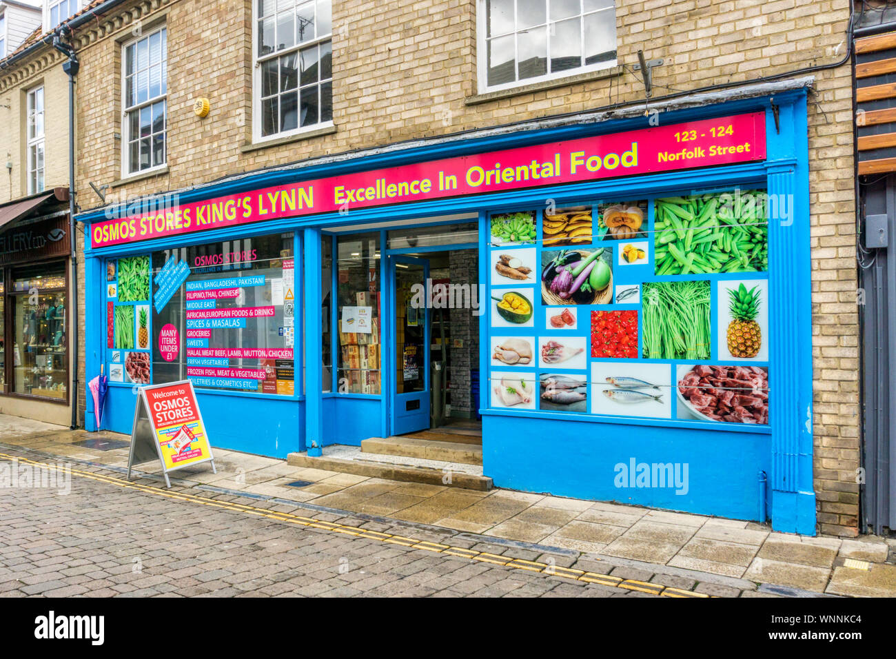 Osmos Speichert orientalisches Essen Supermarkt in King's Lynn, Norfolk. Stockfoto