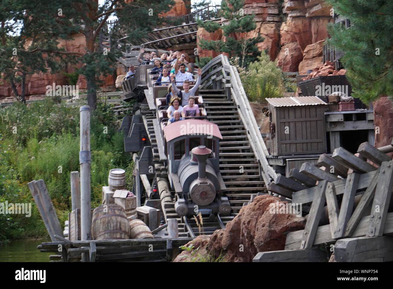 Big Thunder Mountain im Disneyland Paris im September 2019 Stockfoto