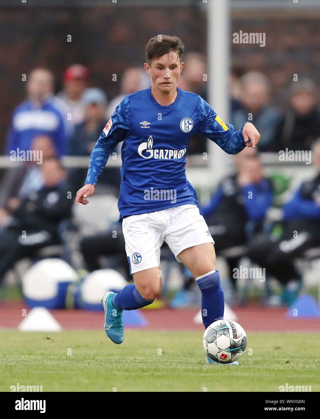 Bottrop, Deutschland. 06 Sep, 2019. firo: 06.09.2019 Fußball, Fußball: 1. Bundesliga, Saison 2019/2020 S04 FC Schalke 04, Test, Test, Freundschaftsspiel gegen Viktoria Koln Koeln 2:4 S04 Jan Eric Hempel, Single Action | Verwendung der weltweiten Kredit: dpa/Alamy leben Nachrichten Stockfoto