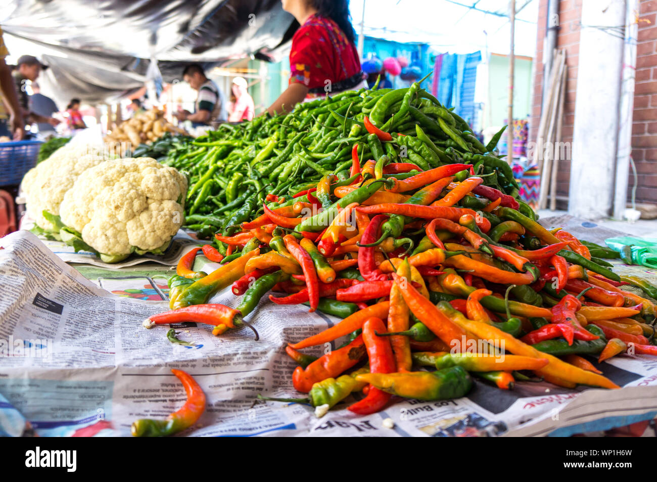 Paprika und Chili für Verkauf am Markt in Chichicastenango - Guatemala Stockfoto